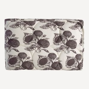 *donated* Kate Quinn raisin sunflower quilt